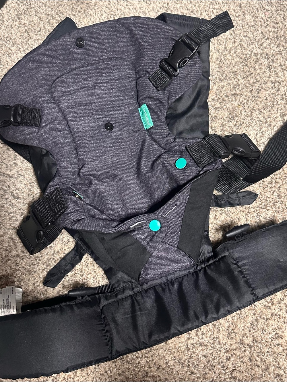 Infantino 4 in 1 Flip Carrier